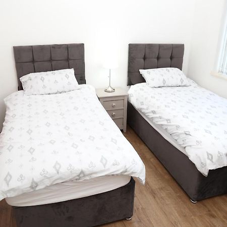 Cosy 3-Bed Bungalow Nec Airport Close To Amenities Birmingham Zewnętrze zdjęcie