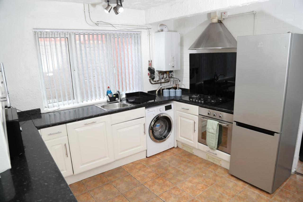 Cosy 3-Bed Bungalow Nec Airport Close To Amenities Birmingham Zewnętrze zdjęcie